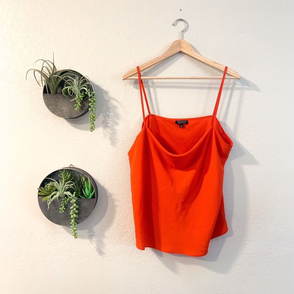 👠🌹❤️ Bright red TopShop spaghetti tank